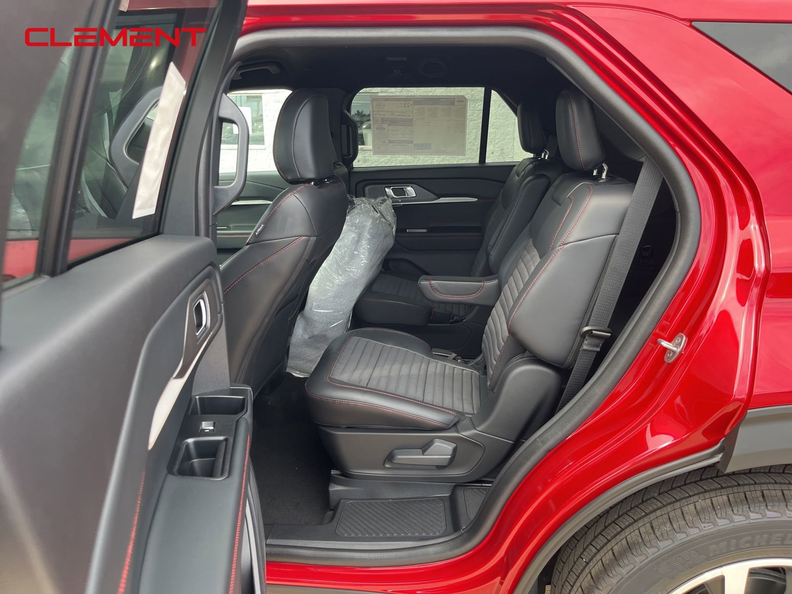 New 2025 Ford Explorer ST-Line image 33