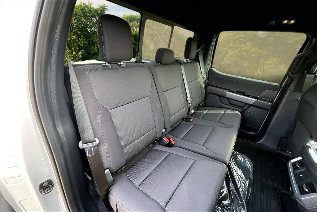 New 2026 Ford F150 XLT w/ Equipment Group 302A MID image 9