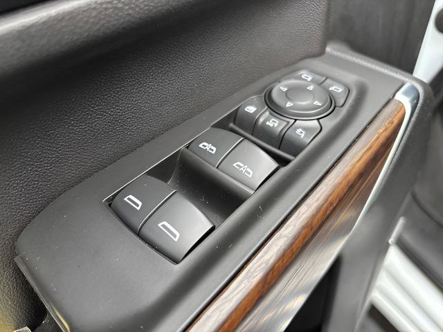 Used 2020 Chevrolet Silverado 3500 High Country AWD/4WD image 12
