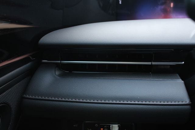 New 2026 Lincoln Nautilus Premier w/ Equipment Group 102A AWD/4WD image 39