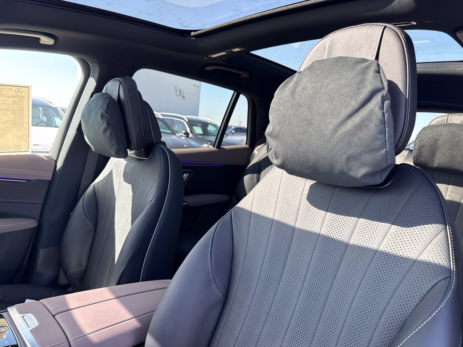 New 2027 Mercedes-Benz EQS 400 4MATIC SUV image 19