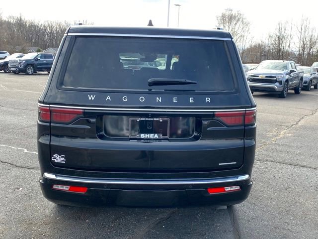 Used 2024 Jeep Wagoneer Series II AWD/4WD image 4