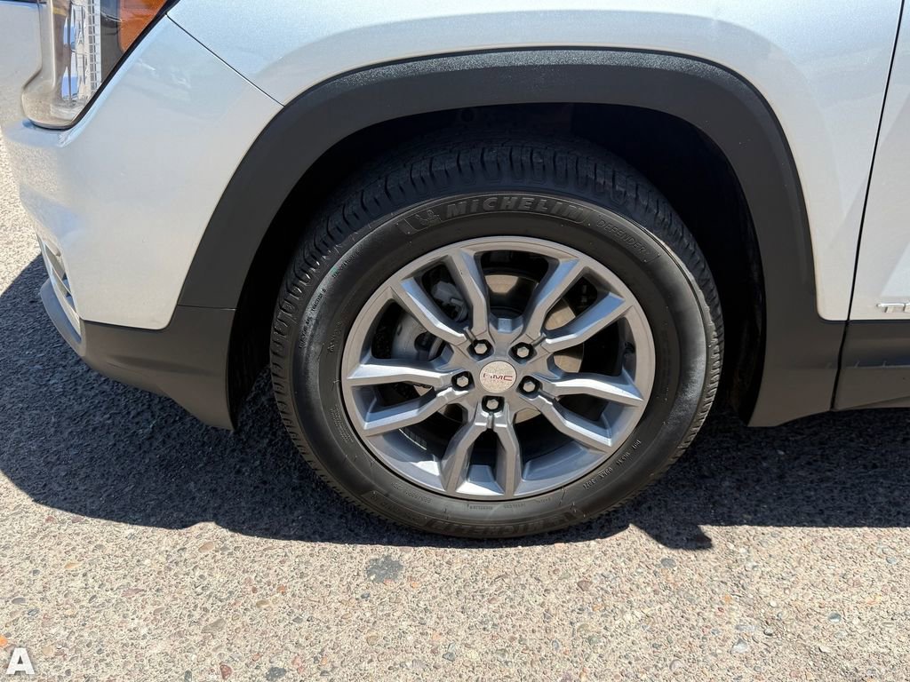 Used 2022 GMC Terrain SLT AWD/4WD image 10