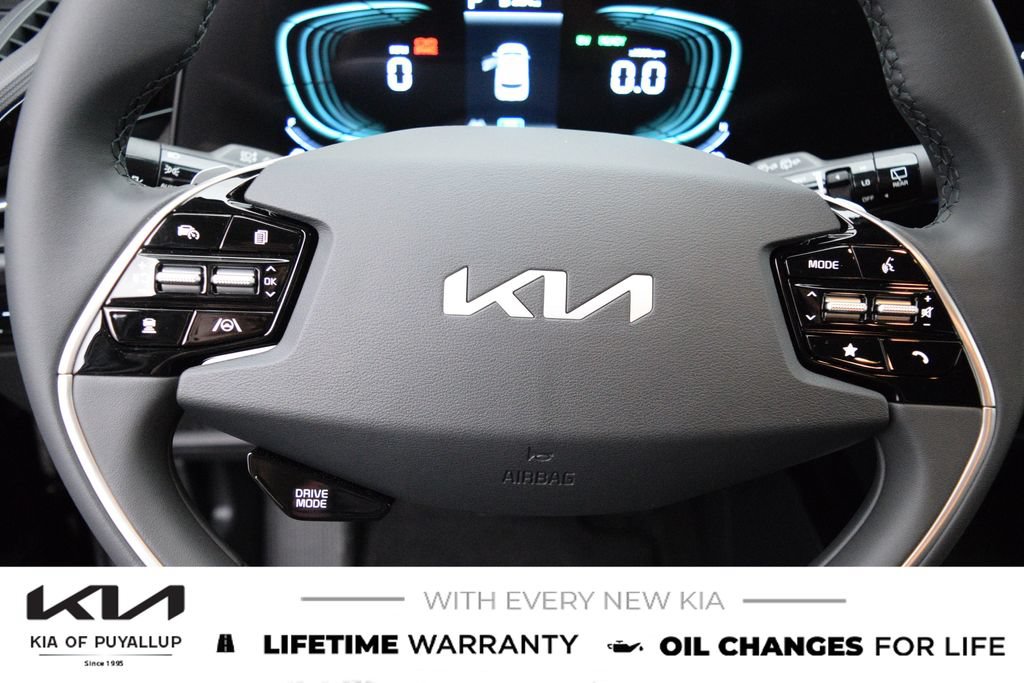 New 2026 Kia Niro EX FWD image 26