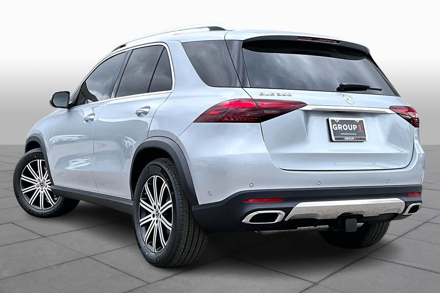 New 2026 Mercedes-Benz GLE 350 4MATIC image 4