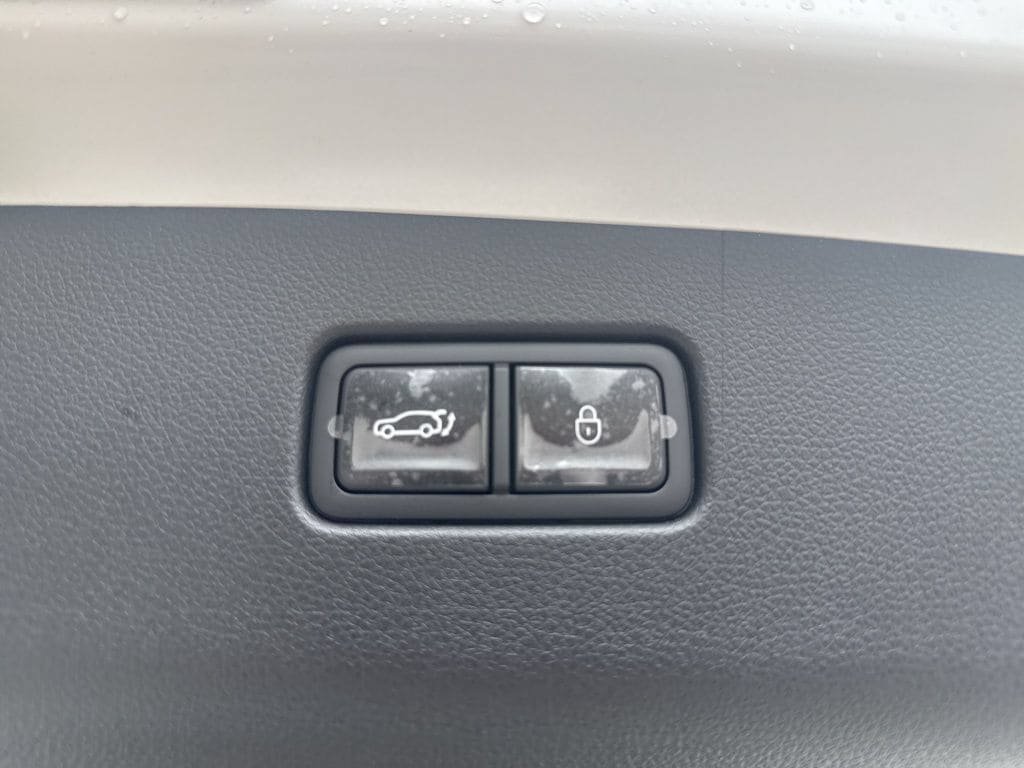 New 2026 Genesis GV70 2.5T Select AWD/4WD image 29