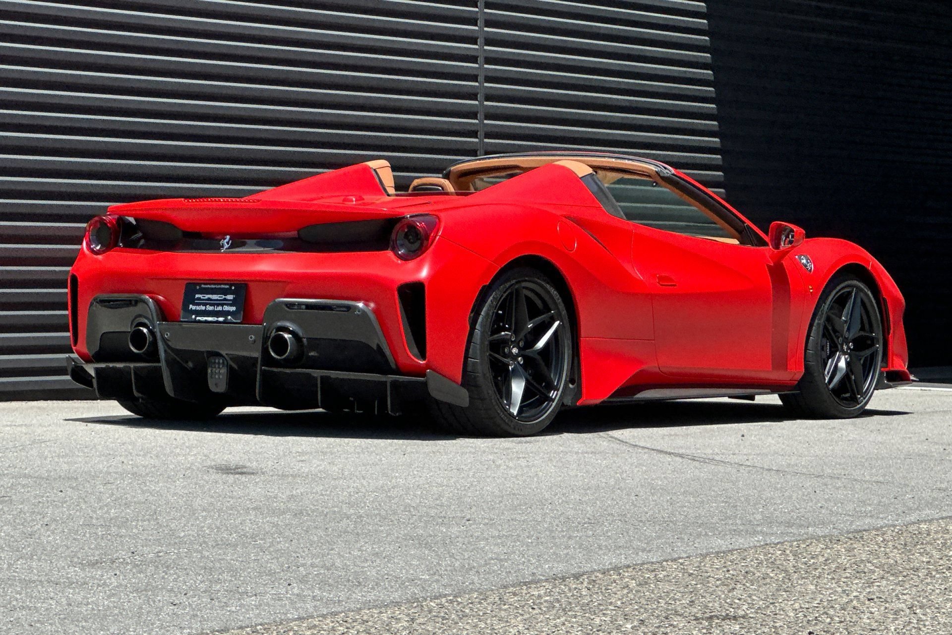 Used 2020 Ferrari 488 Pista Spider RWD image 8
