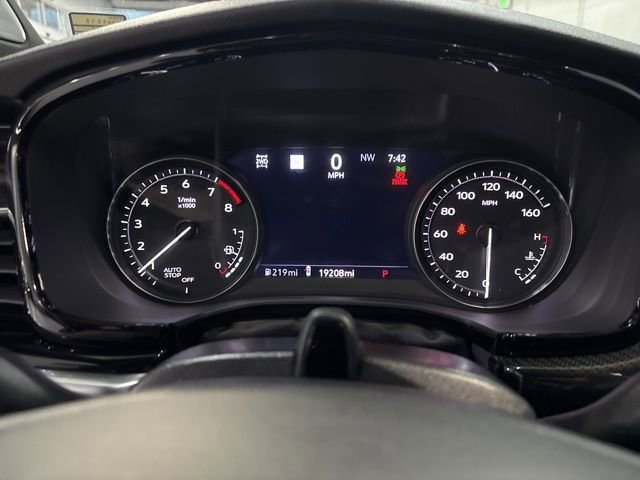 Used 2024 Cadillac XT6 Sport w/ Technology Package image 20