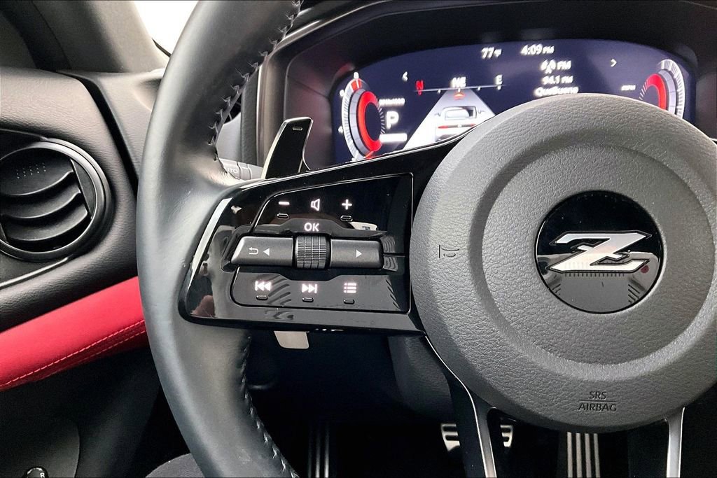 Used 2024 Nissan Z Performance w/ Floor Mat Package image 25