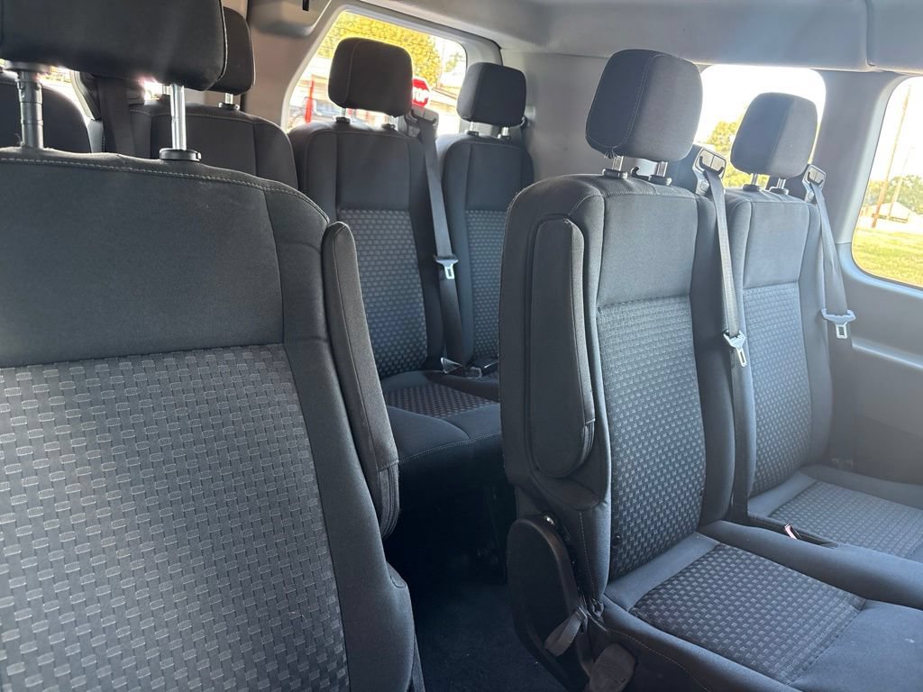 Used 2023 Ford Transit 350 XLT RWD image 22