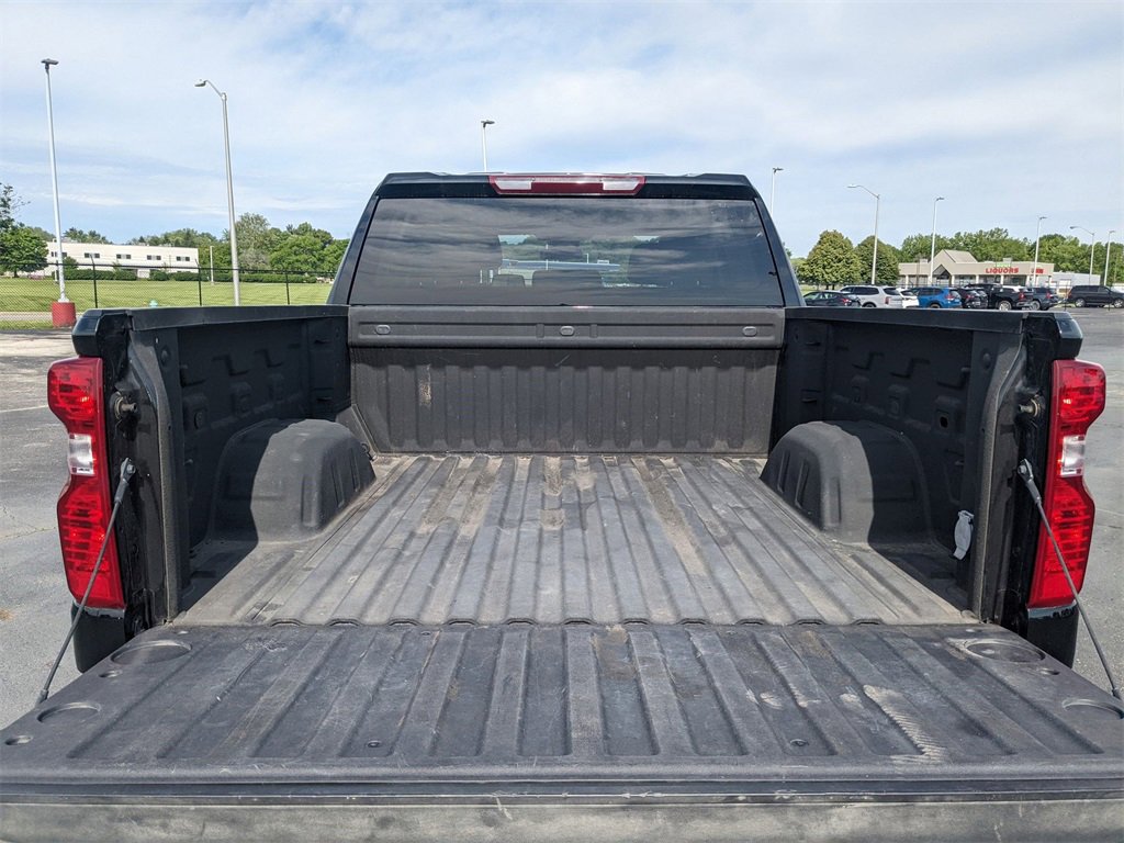 Used 2022 Chevrolet Silverado 1500 Custom image 25