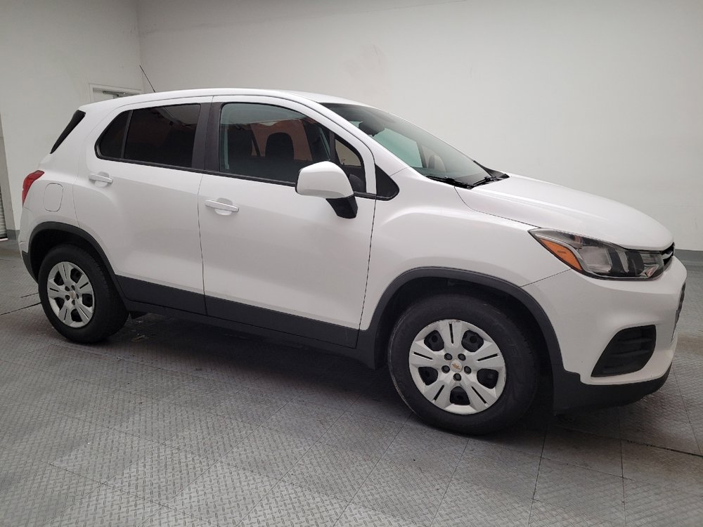 Used 2018 Chevrolet Trax LS FWD image 11