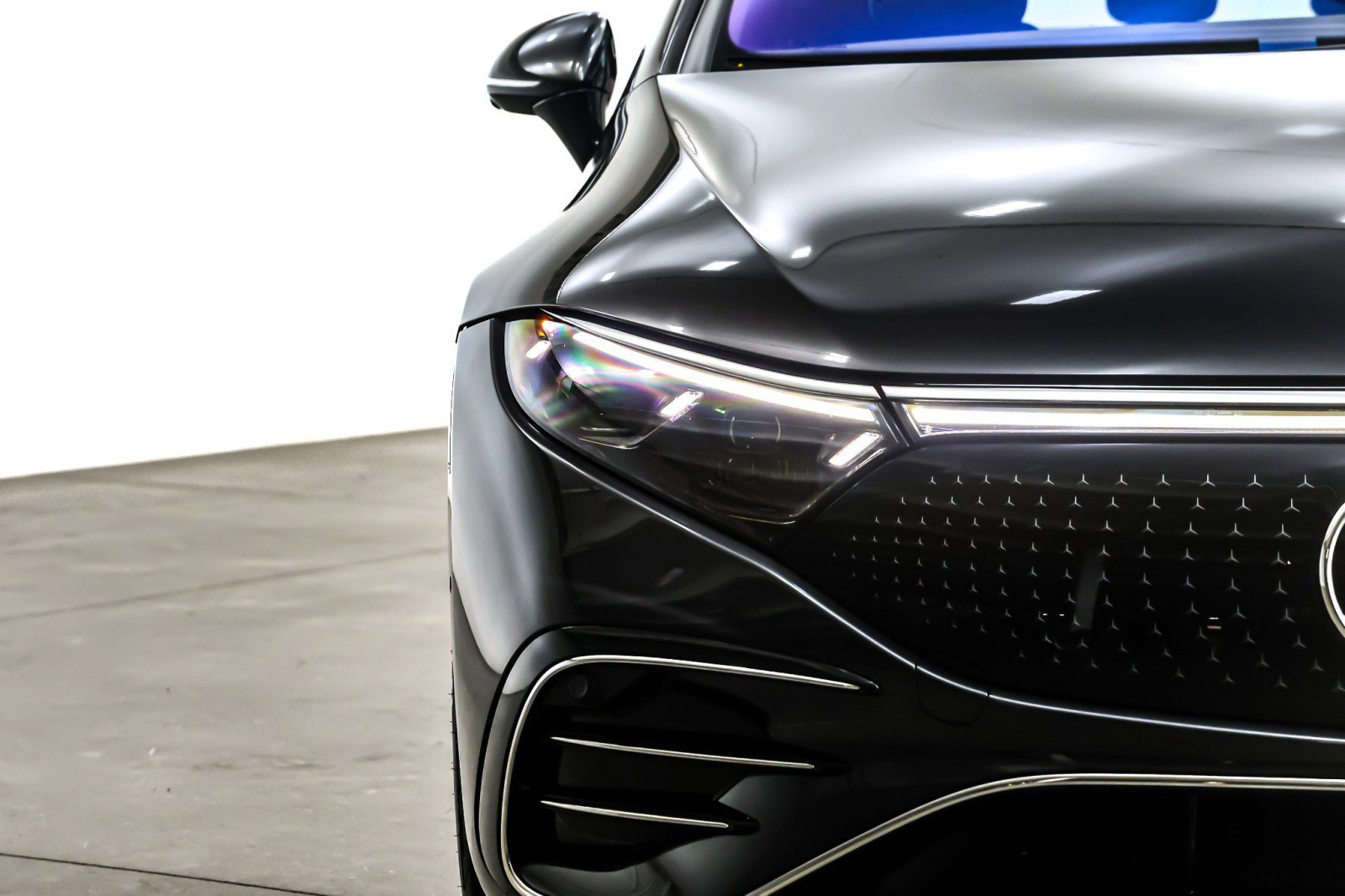 Certified 2022 Mercedes-Benz EQS 580 4MATIC Sedan image 15