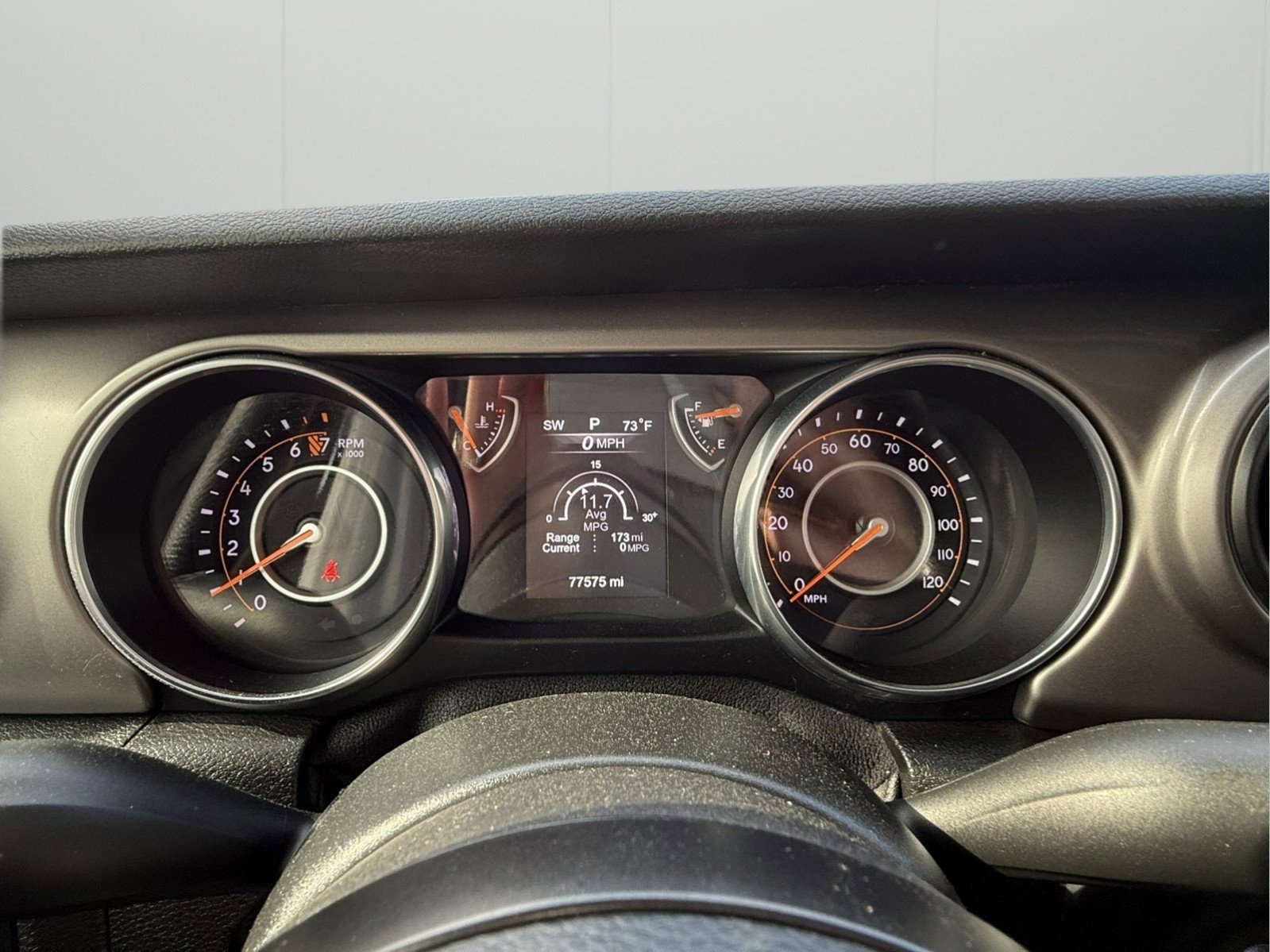 Used 2020 Jeep Gladiator Sport image 14