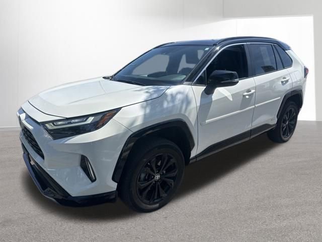 Certified 2022 Toyota RAV4 XSE w/ XSE Grade Weather Package AWD/4WD video 1