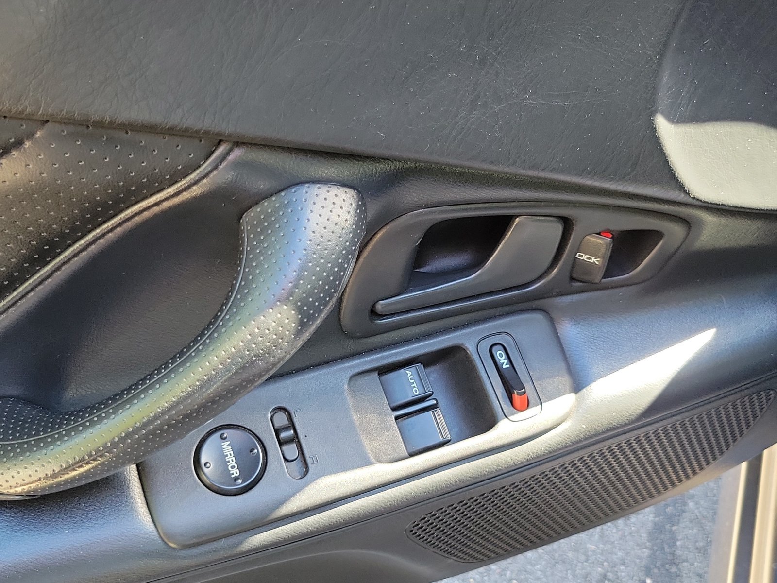 Used 2000 Honda S2000 image 8