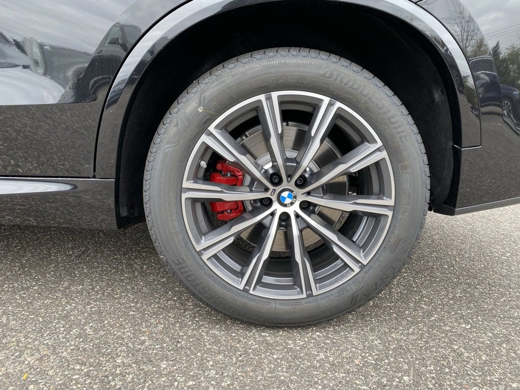 New 2026 BMW X5 M60i image 7