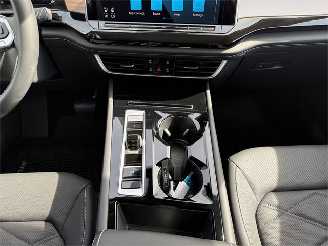New 2025 Volkswagen Atlas SE image 11