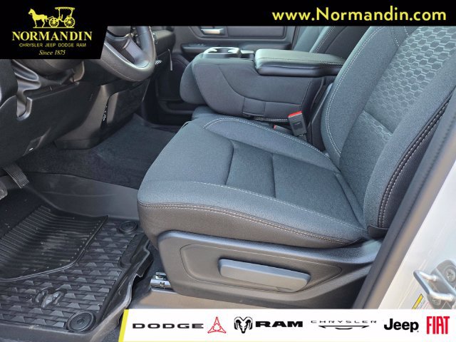 New 2026 RAM 1500 Warlock AWD/4WD image 9