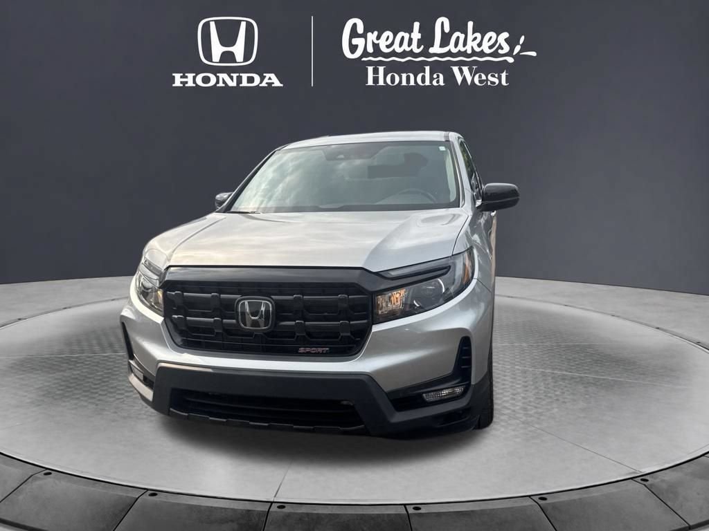 Used 2024 Honda Ridgeline Sport image 2
