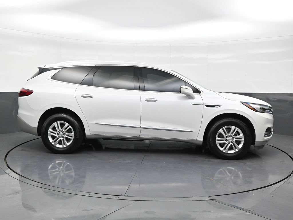 Used 2021 Buick Enclave Essence w/ Sound and Sites Package FWD image 6