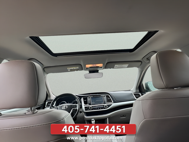 Used 2019 Toyota Highlander XLE w/ Protection Package #3 AWD/4WD image 28