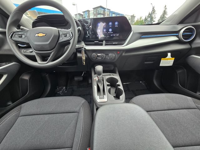 New 2026 Chevrolet Trax LS w/ Driver Confidence Package FWD image 18