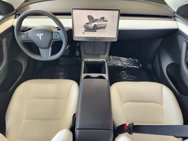 Used 2025 Tesla Model Y Long Range RWD image 33
