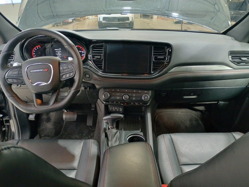 Used 2025 Dodge Durango GT image 32