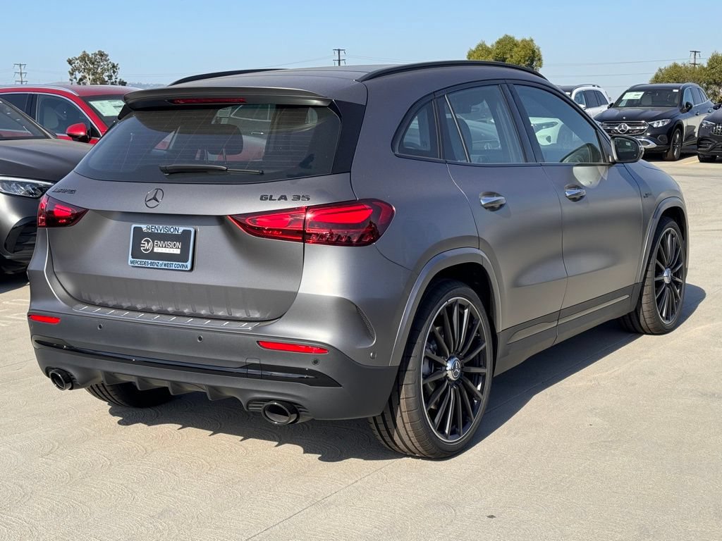 Used 2025 Mercedes-Benz GLA 35 AMG 4MATIC image 12