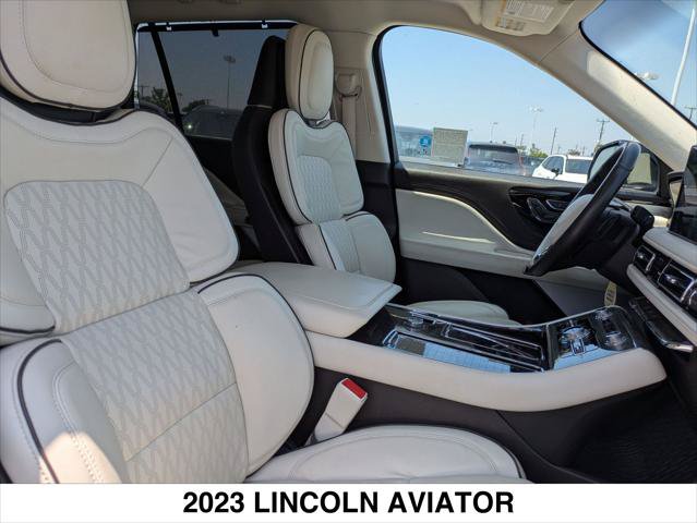 Used 2023 Lincoln Aviator Black Label w/ Dynamic Handling Package AWD/4WD image 25