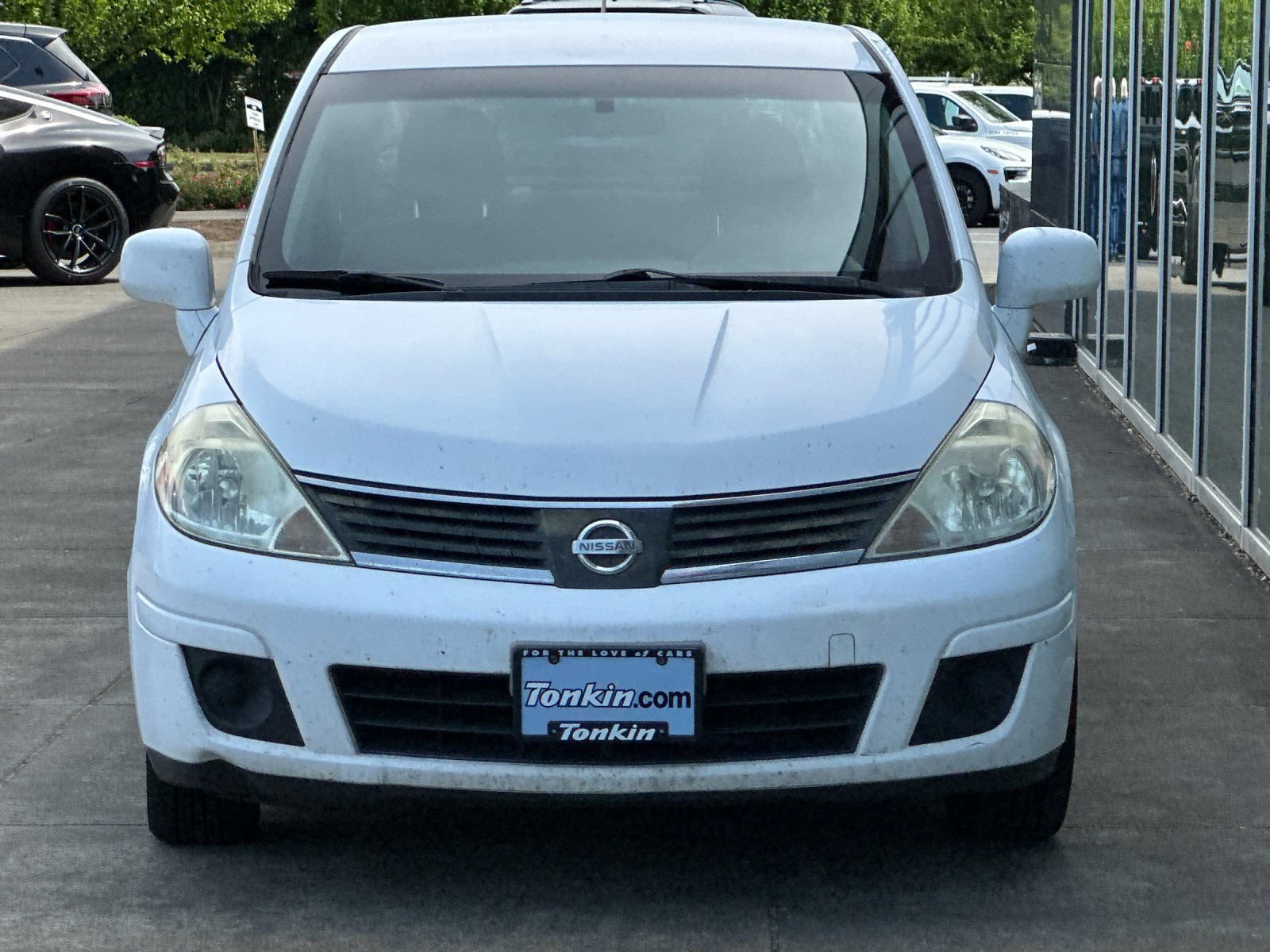 Used 2009 Nissan Versa 1.8 S FWD image 8