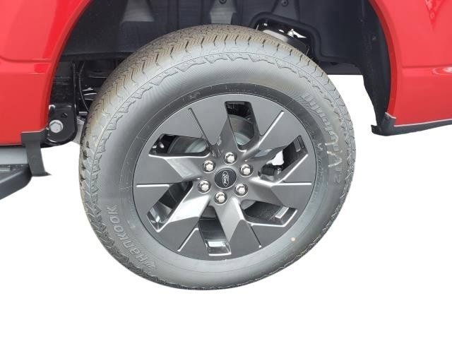 New 2025 Ford F150 Lightning Flash AWD/4WD image 6