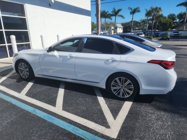 Used 2018 Genesis G80 3.8 w/ Option Group 02 image 3