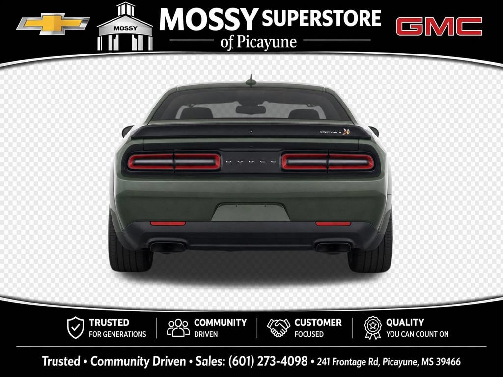 Used 2022 Dodge Challenger R/T Scat Pack RWD image 9