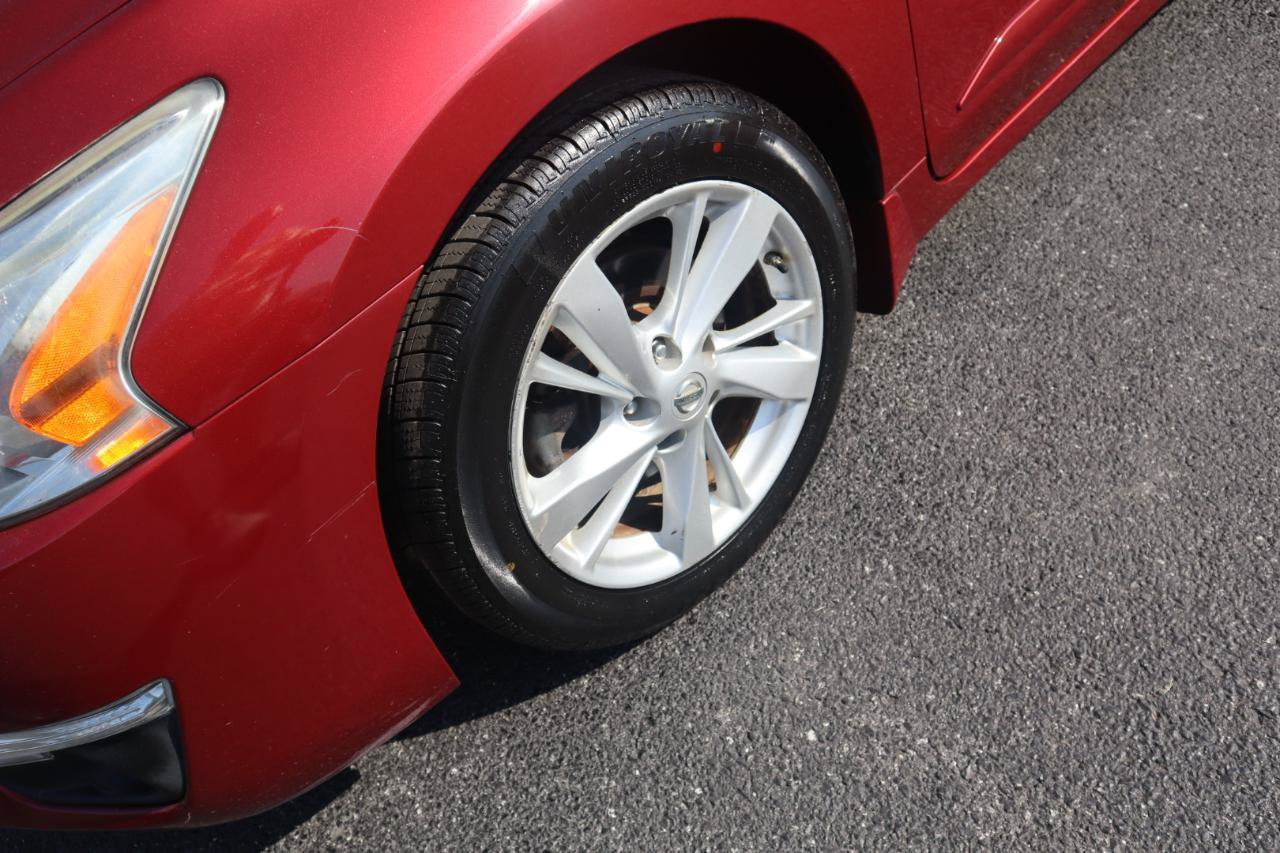 Used 2015 Nissan Altima 2.5 SV FWD image 25