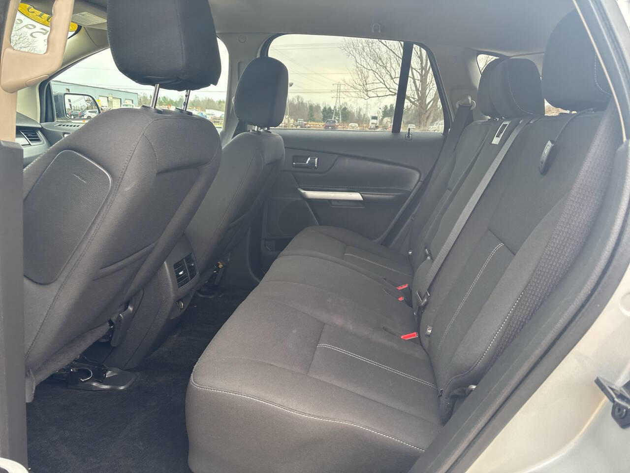 Used 2013 Ford Edge SE FWD image 14