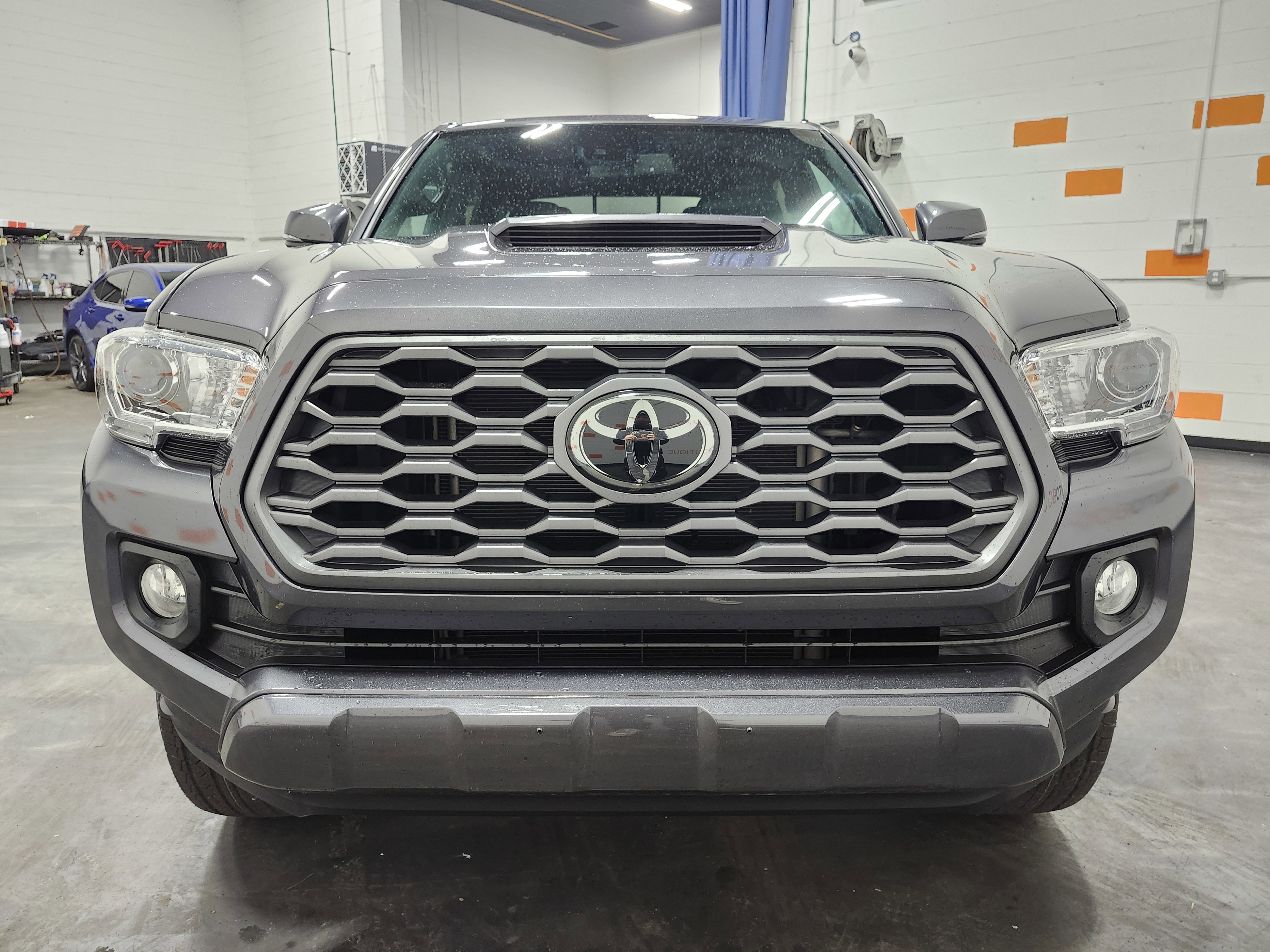 Used 2021 Toyota Tacoma TRD Sport image 12