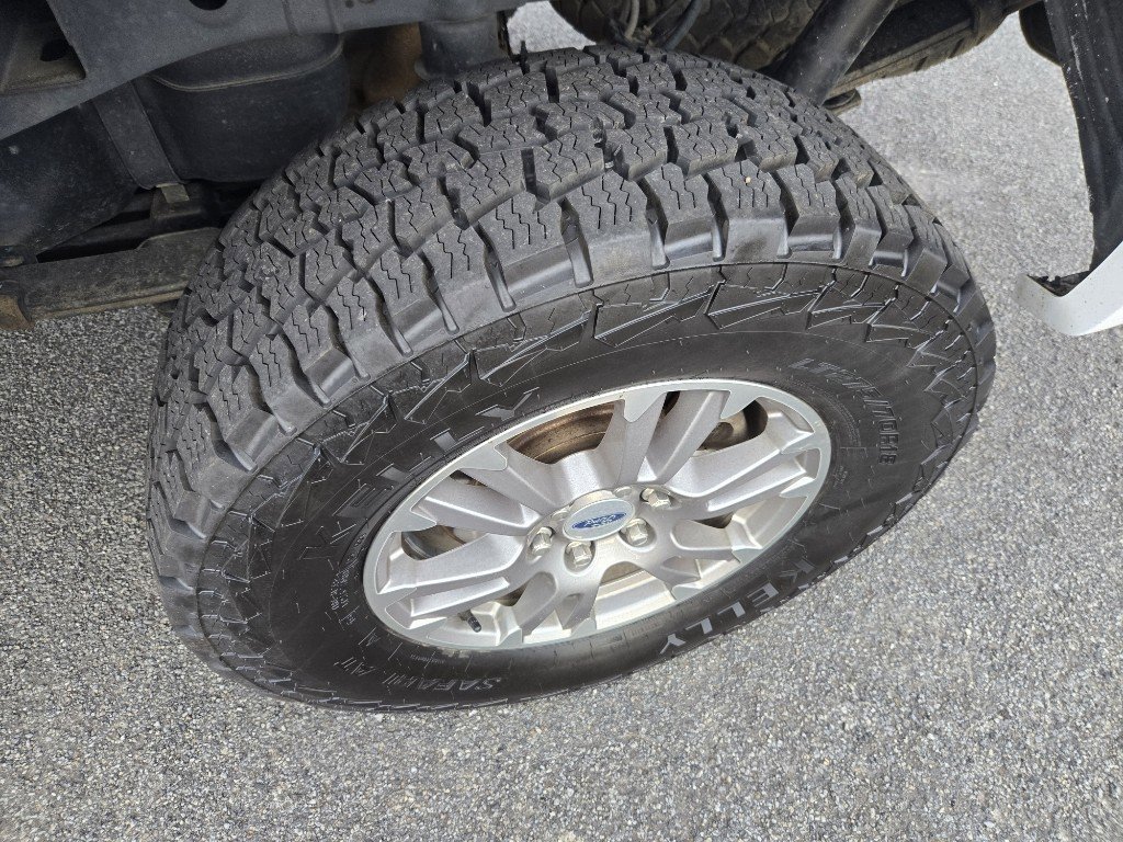 Used 2020 Ford F150 Lariat w/ FX4 Off-Road Package image 10