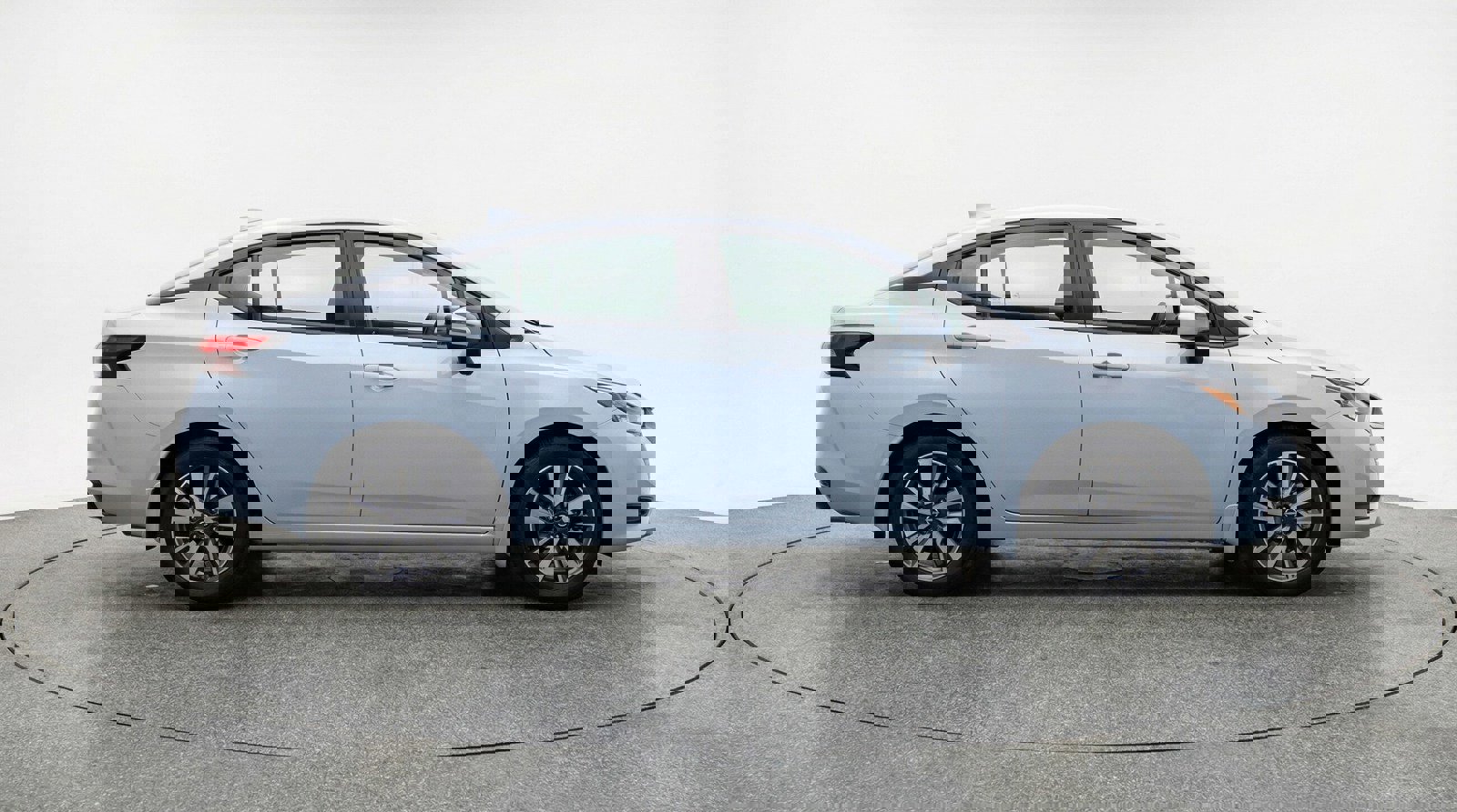 Used 2025 Nissan Versa SV image 8