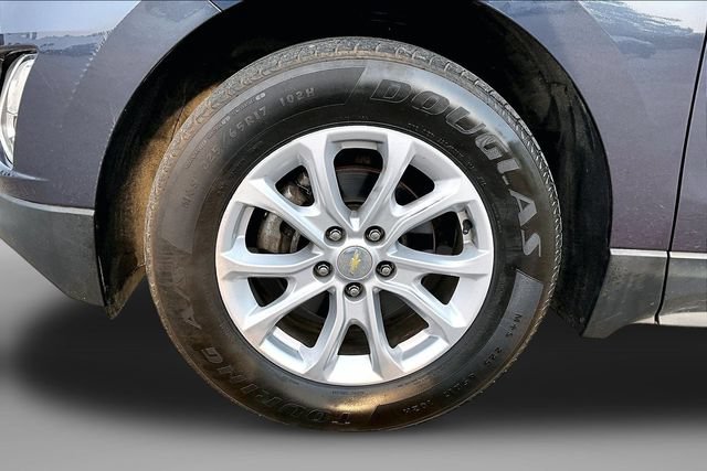 Used 2019 Chevrolet Equinox LS w/ LS Convenience Package AWD/4WD image 9