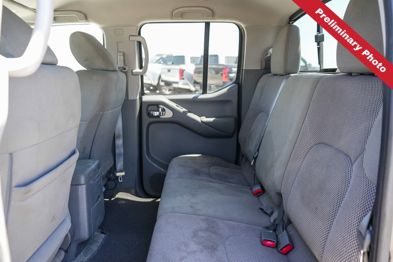 Used 2018 Nissan Frontier SV w/ Value Truck Package RWD image 13