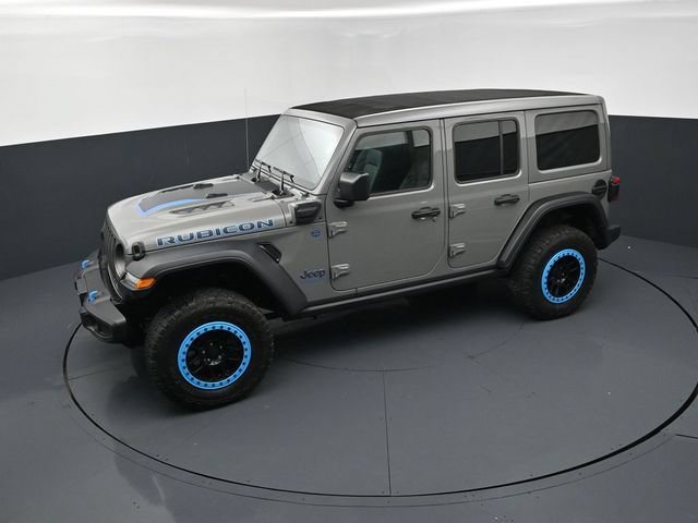Used 2023 Jeep Wrangler Unlimited Rubicon 4xe w/ Cold Weather Group AWD/4WD image 14