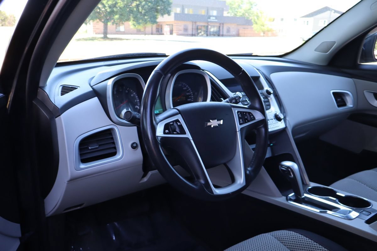 Used 2010 Chevrolet Equinox LT w/ Vehicle Interface Package AWD/4WD image 15