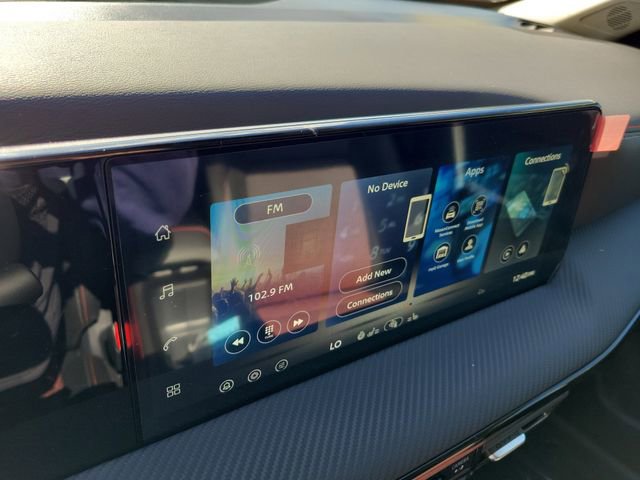 New 2026 Nissan Kicks SR w/ SR Premium Package image 15