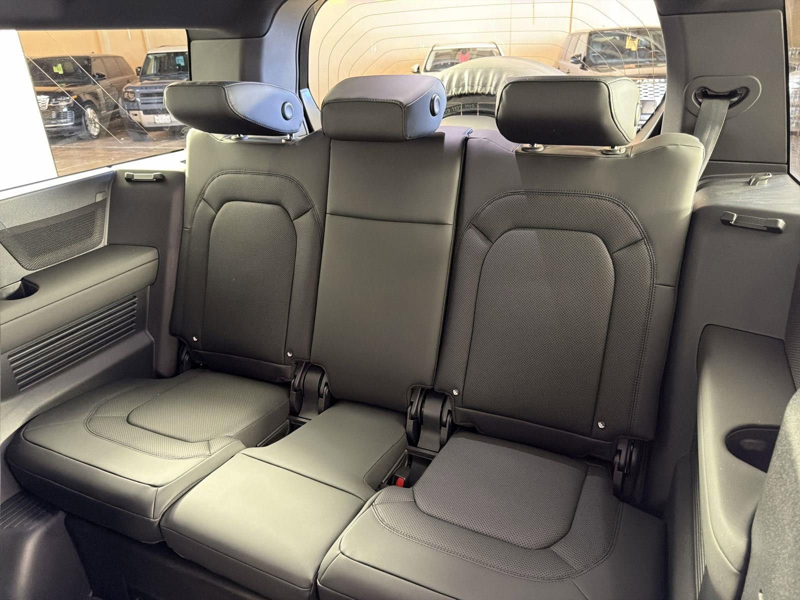 New 2026 Land Rover Defender 130 S AWD/4WD image 29