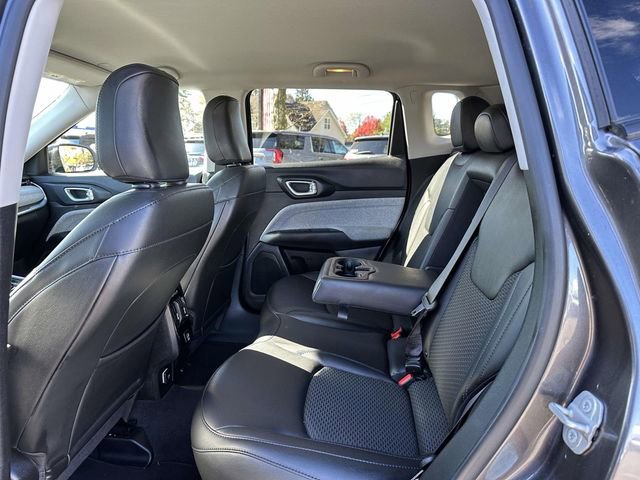 Used 2022 Jeep Compass Latitude image 6