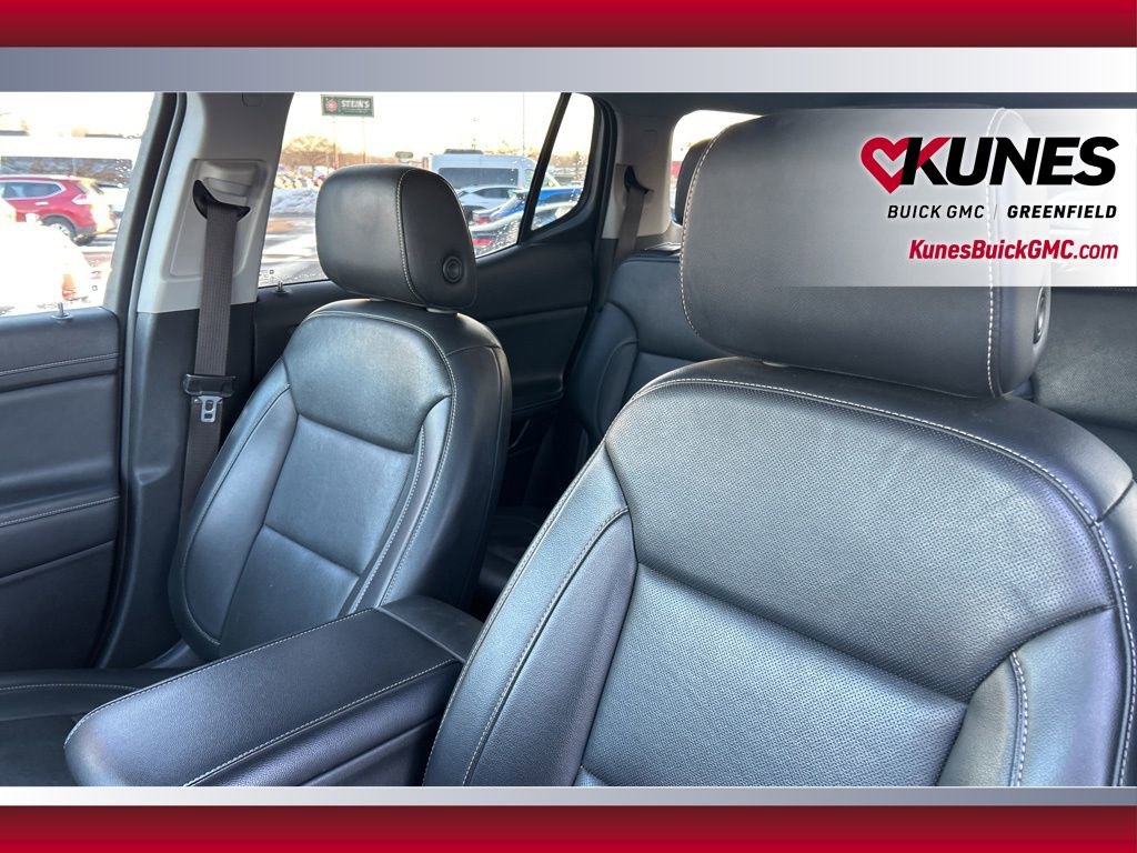 Used 2023 GMC Acadia SLT image 19