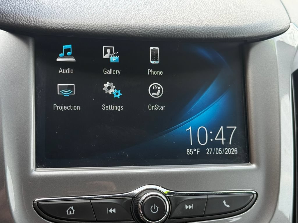 Used 2018 Chevrolet Cruze LT FWD image 22