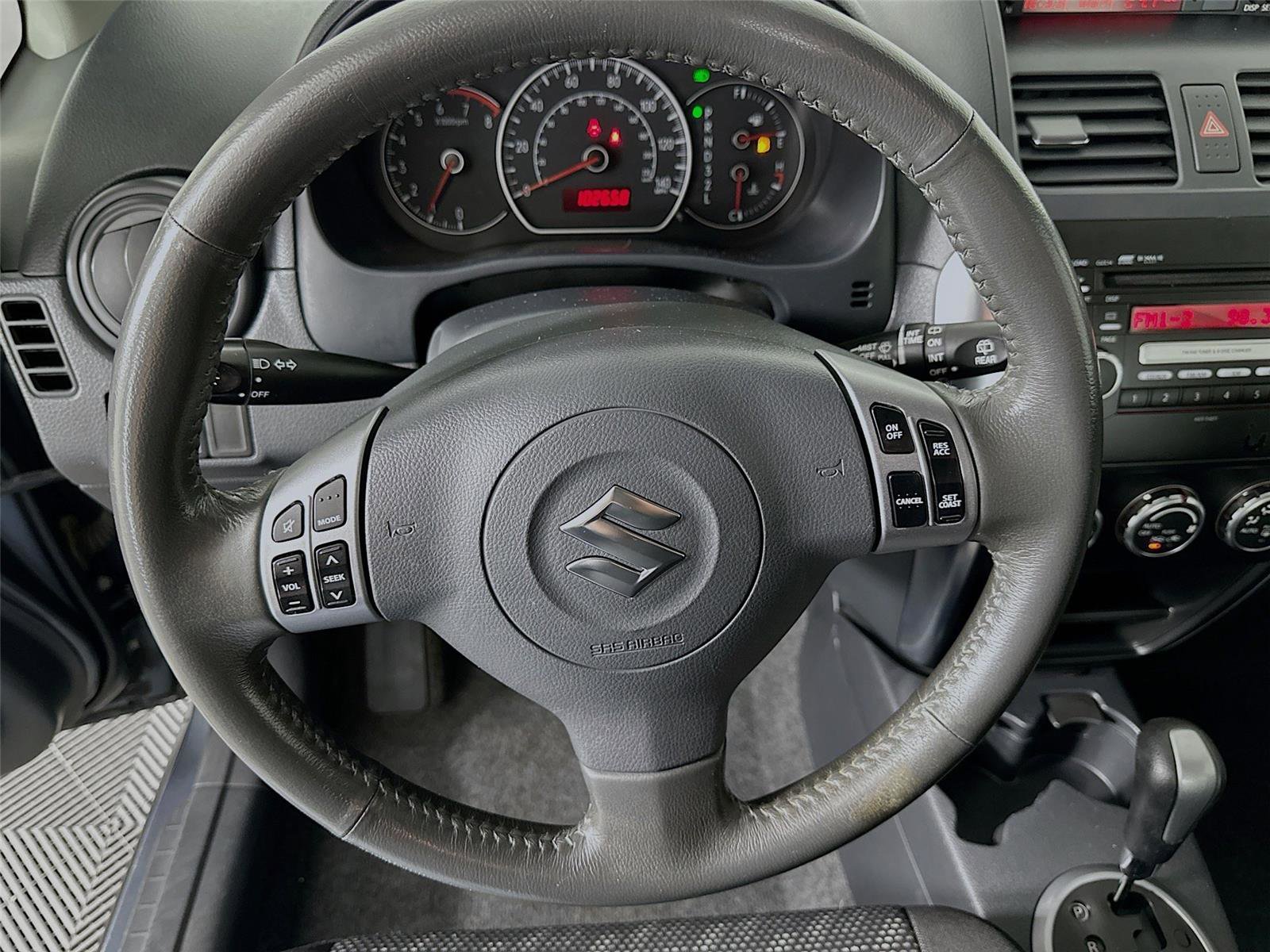 Used 2009 Suzuki SX4 AWD Hatchback w/ Touring Pkg image 17